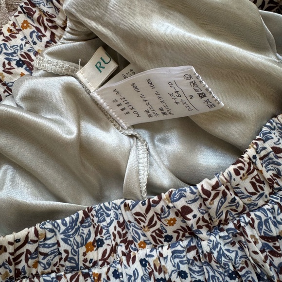 Rudy skirt Floral Pleated long Skirt Medium - Picture 2 of 4